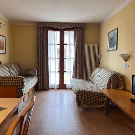 Nevesole Folgarida Resort Aparthotel ภายนอก รูปภาพ