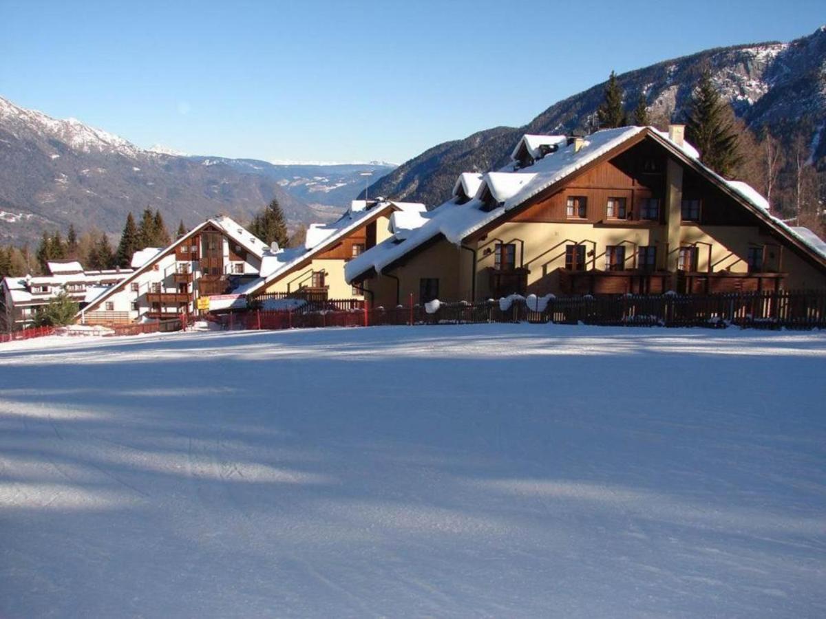 Nevesole Folgarida Resort Aparthotel ภายนอก รูปภาพ