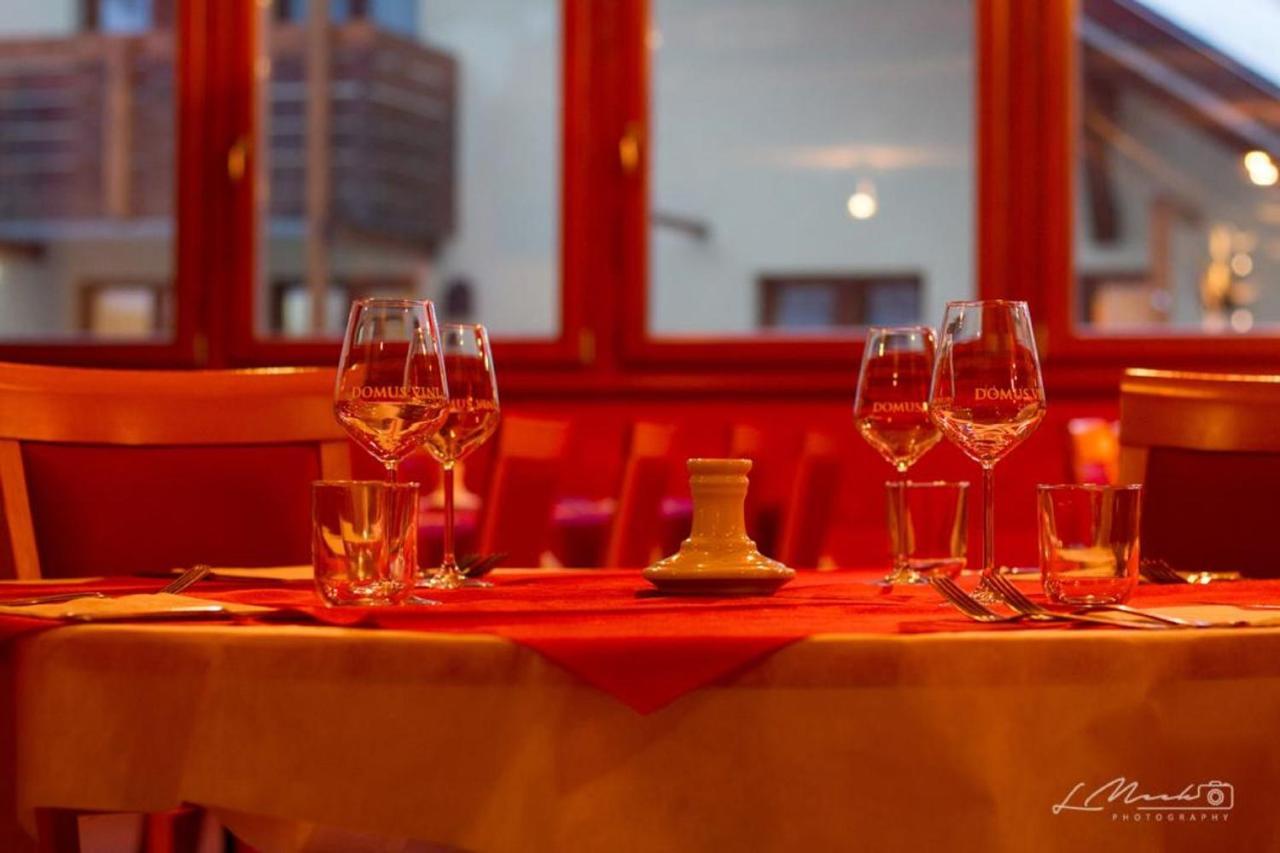 Nevesole Folgarida Resort Aparthotel ภายนอก รูปภาพ